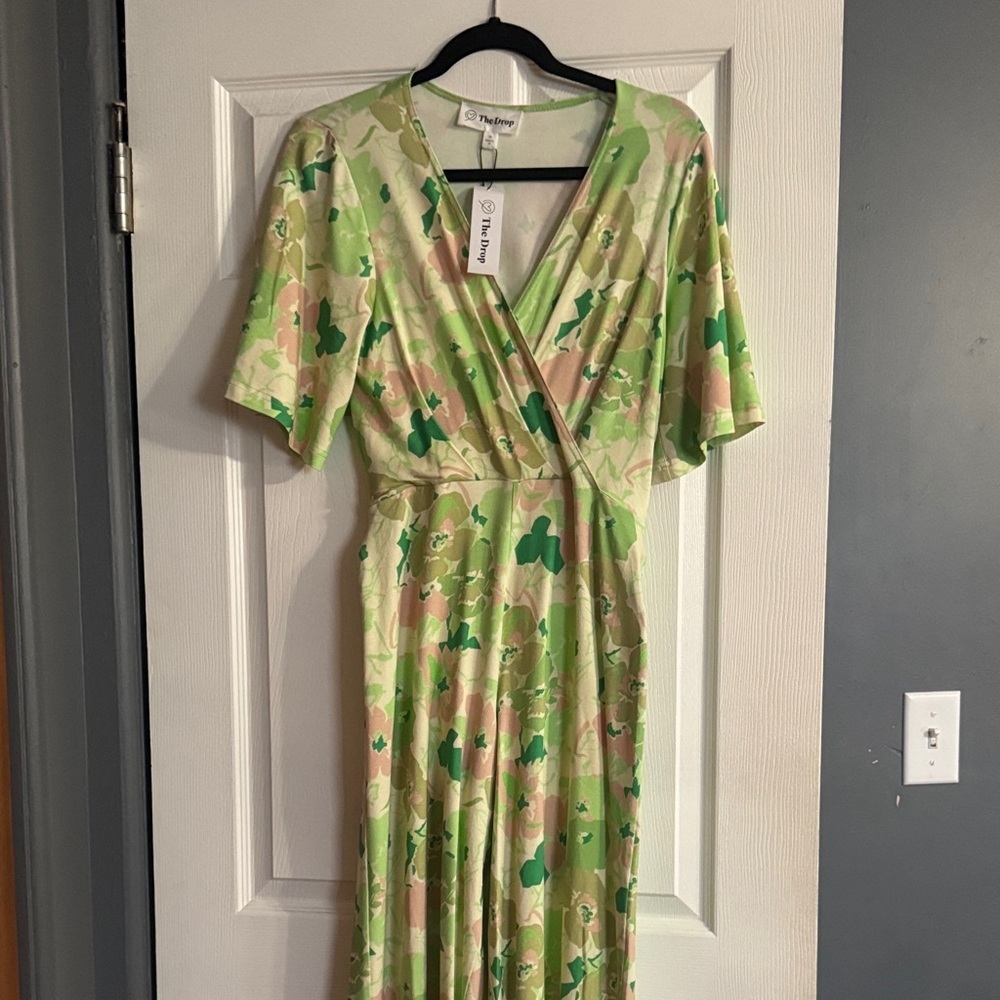 Ellen Tracy Green Floral Wrap Jumpsuit
